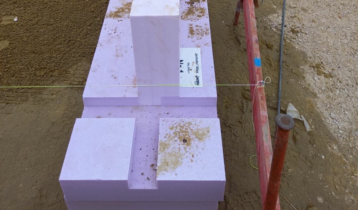 Frankreichs erste Sporthalle mit Passivhaus-Zertifizierung: Eine Gemeinde zeigt, wie energieeffizientes Bauen gelingt