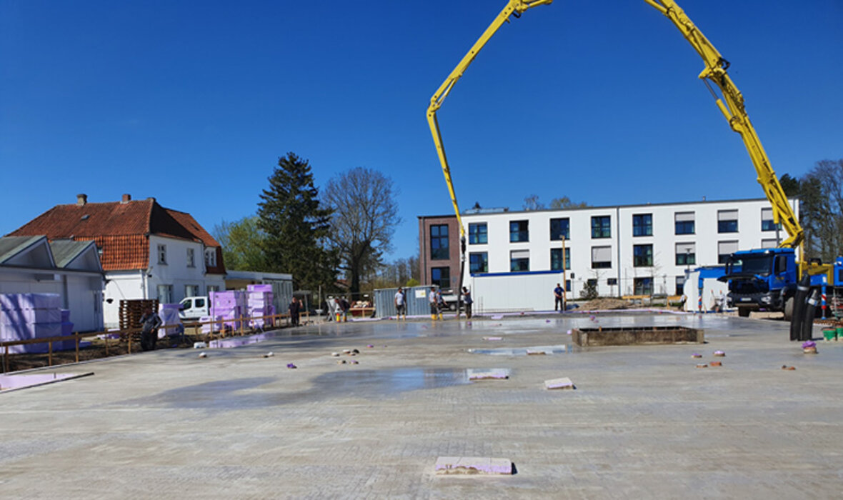 Neues Lebens- und Gesundheitszentrum in Bünde baut auf JACKODUR® Atlas – für eine optimal gedämmte Bodenplatte und hohen Wohnkomfort